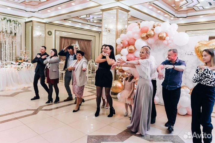 Ведущий и ди-джей на свадьбы и выездные церемонии