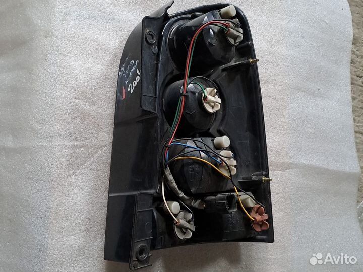 Фонарь задний левый Ssang Young Kyron