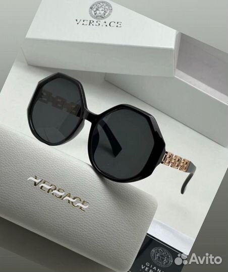 Солнцезащитные очки женские