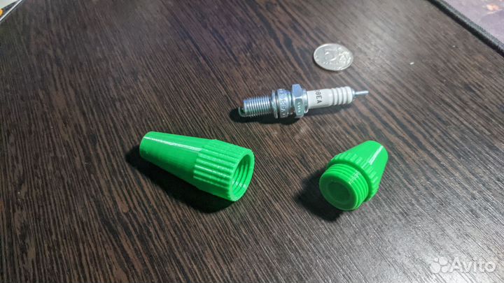 Футляр для свечи зажигания