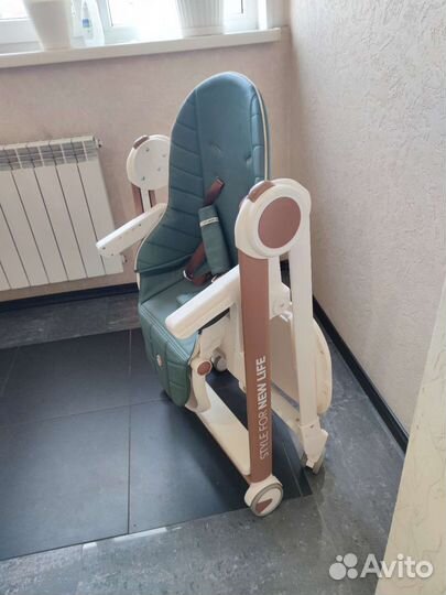 Стульчик для кормления happy baby