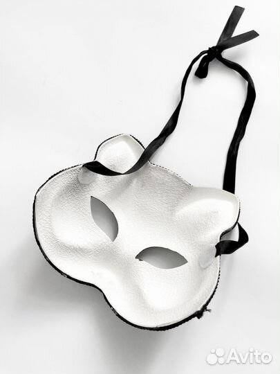 Маска на хэллоуин