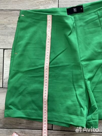 Шорты женские