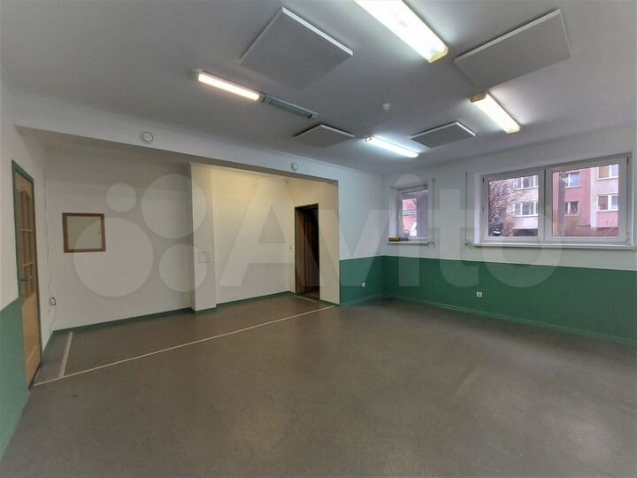 Сдается офис, 54 кв.м., 1/9 эт