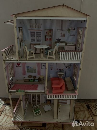 Дом для Барби