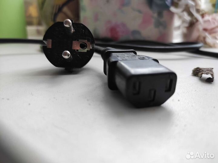 Сетевой провод