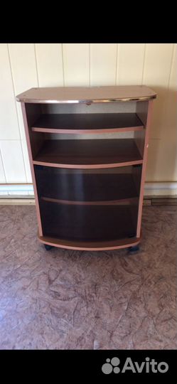 Столик этажерка