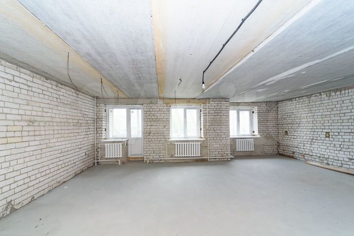 Свободного назначения, 327 м²