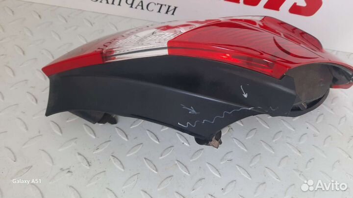 Задний левый стоп в крыло Citroen C4 B7