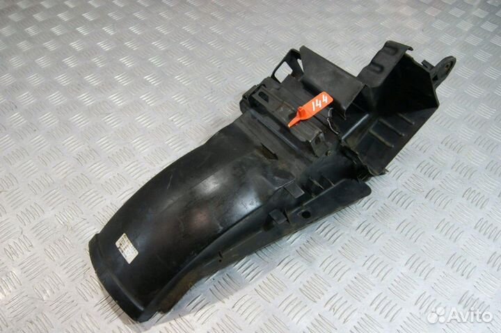 Подкрылок Honda VT250F