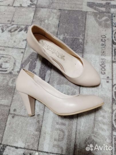 Обувь женская 38 39 размер