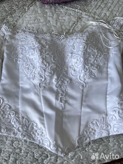 Свадебное платье 44 46 бу пышное