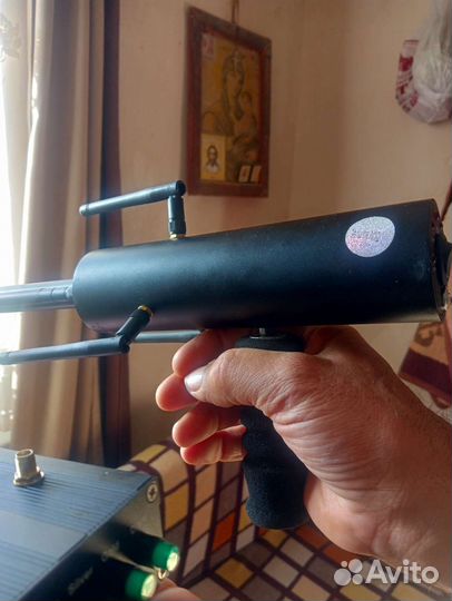 Акамуляторный сканер(металлоискатель)