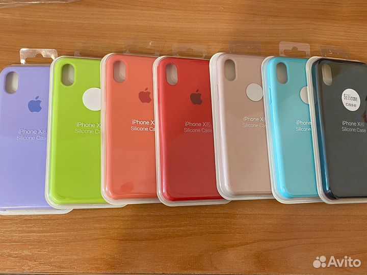 Чехол на iPhone