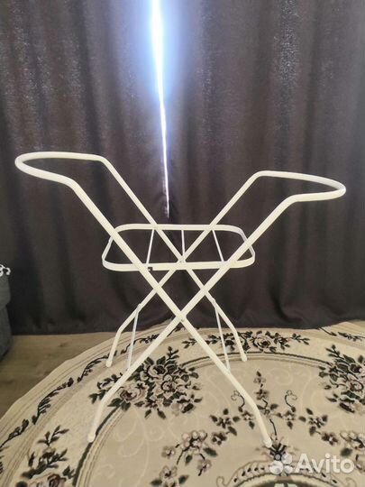 Подставка под ванну