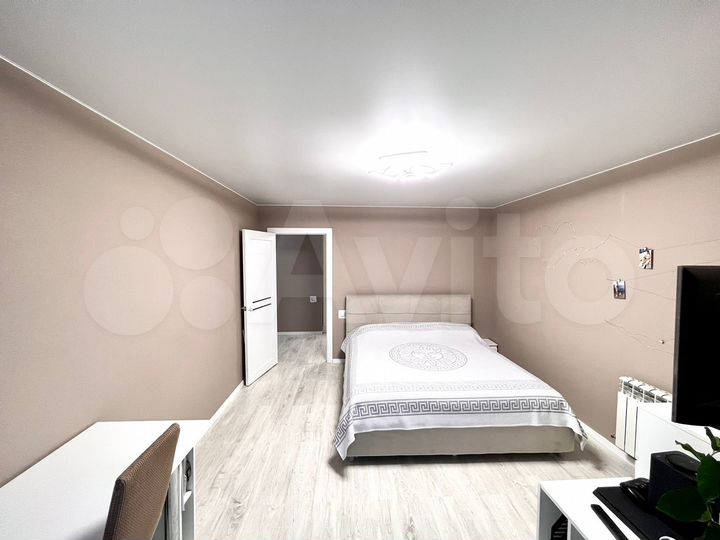 2-к. квартира, 44 м², 10/14 эт.