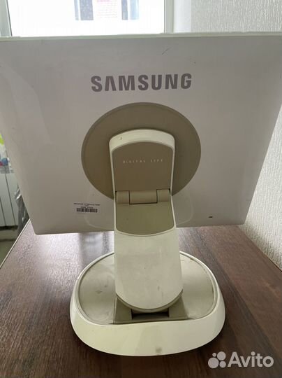 Монитор Samsung 760BF 17