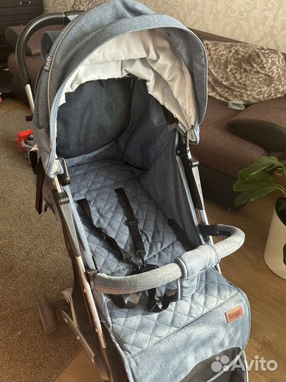 Коляска прогулочная Nuovita snello