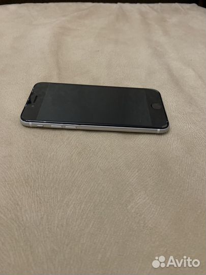 iPhone SE (2020), 128 ГБ