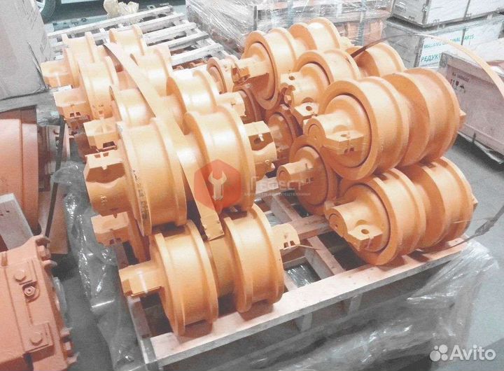 Каток поддерживающий ZX240LC-5G 9235892