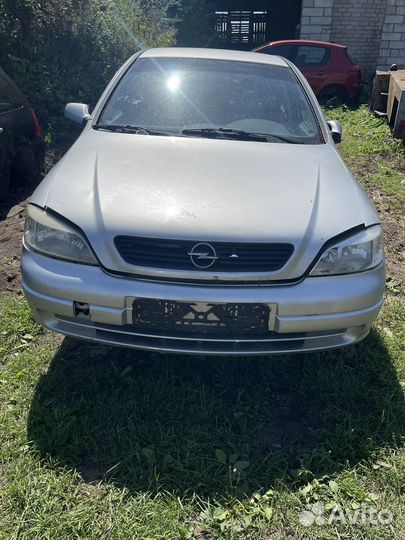 Разбираю по запчастям Опель Астра 2002г. 1.7 TDI