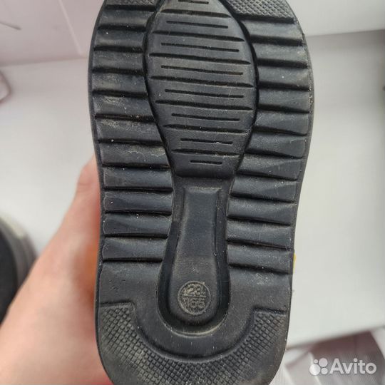 Ботинки зимние детские 23