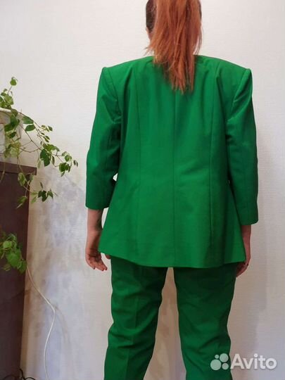 Брючный костюм женский 48 50