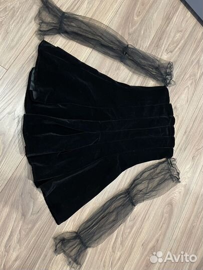 Платье черное мини