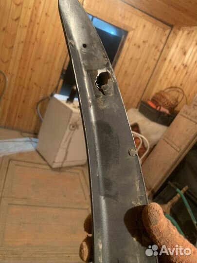 Спойлер на toyota camry 40