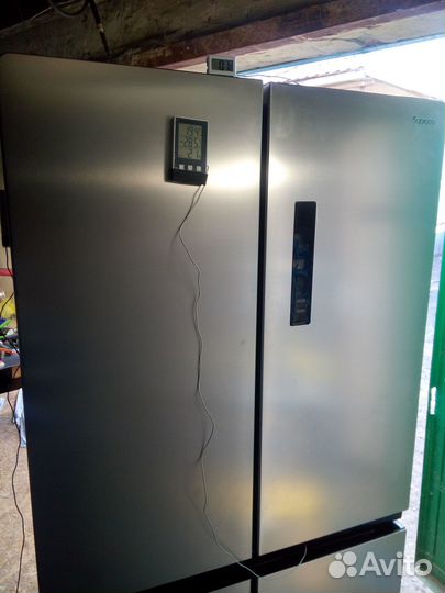 Холодильник многодверный