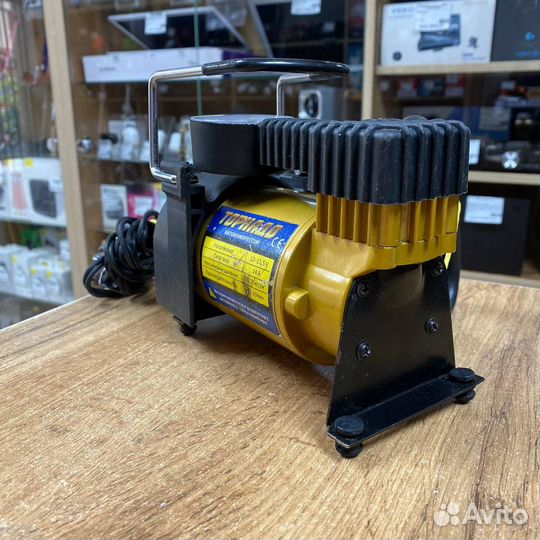 Автомобильный компрессор Торнадо