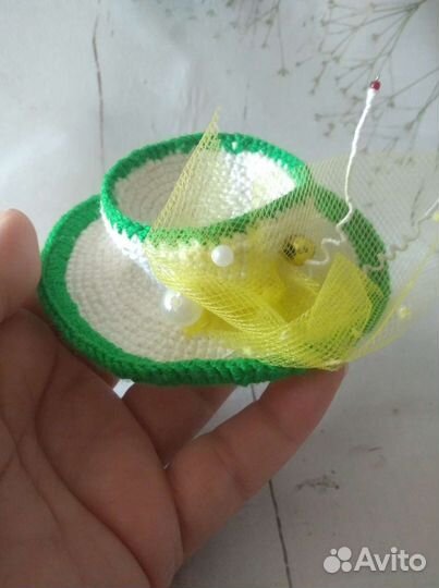 Заколка шляпка