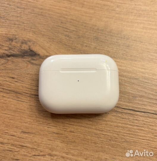 AirPods Pro (1-го поколения, 2019)