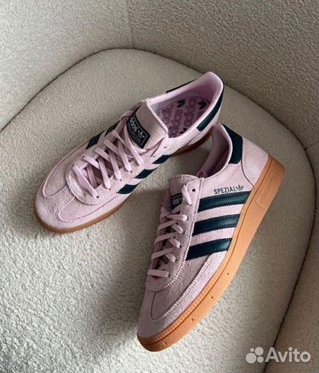 Кроссовки Adidas Spezial pink женские