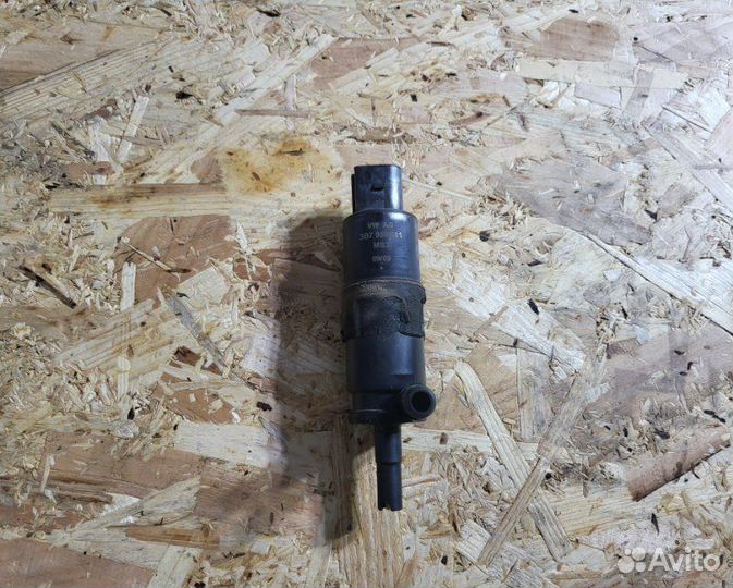 Насос стеклоомывателя Audi Q5 I 8R cdnc 2009