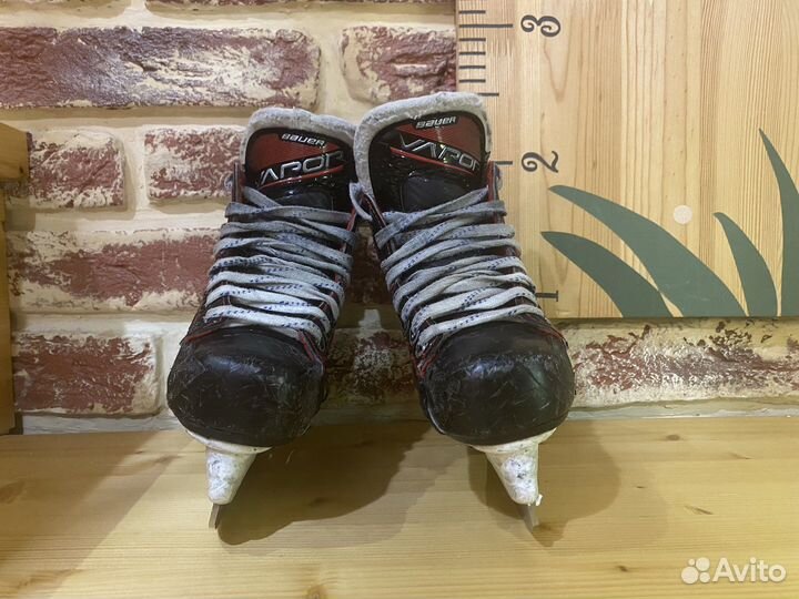 Детские хоккейные коньки bauer