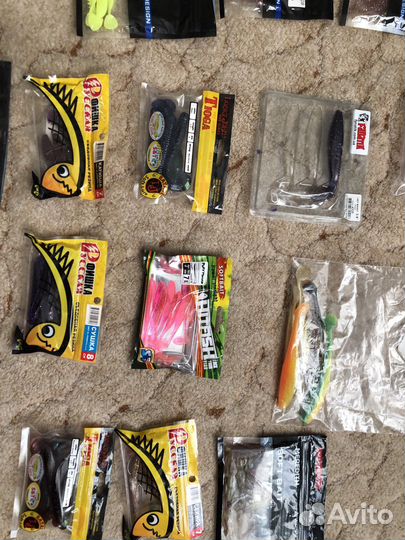 45 пачек силиконовых приманок