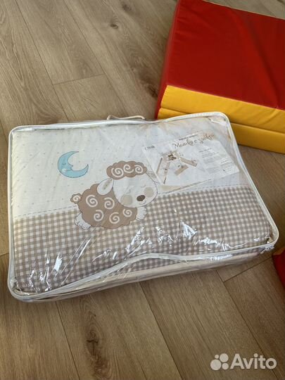 Бортики в детскую кроватку новые