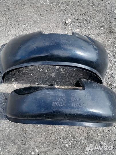 Подкрылки локеры на фольцваген гольф3