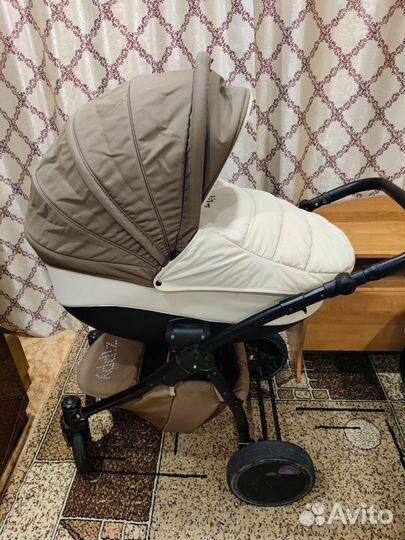 Коляска zippy 3 в 1