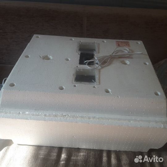 Инкубатор бытовой 