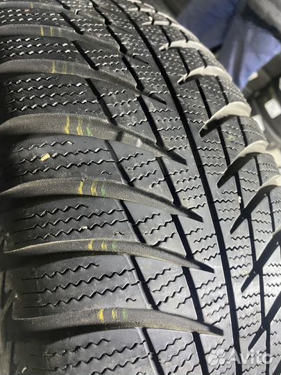 Bridgestone Blizzak LM-001 205/60 R16