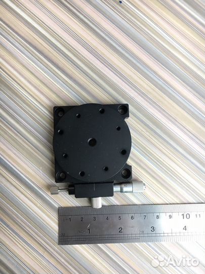 Поворотная ось с микроподачей, поворотный стол