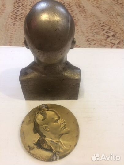 Бюст Ленин СССР