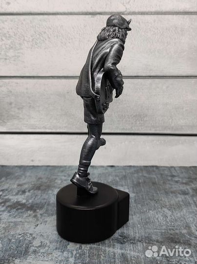 Статуэтка Ангус Янг - Angus Young - AC/DC