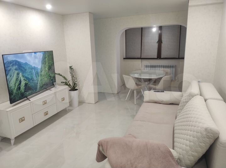 3-к. квартира, 74 м², 1/5 эт.