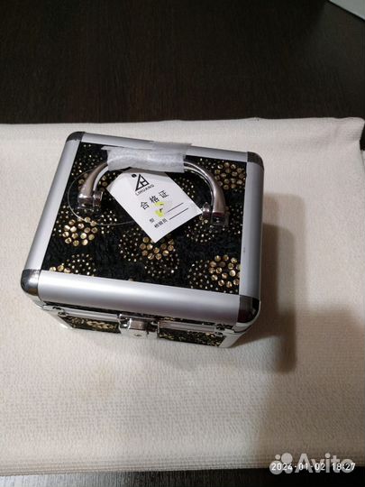 Шкатулка для драгоценностей