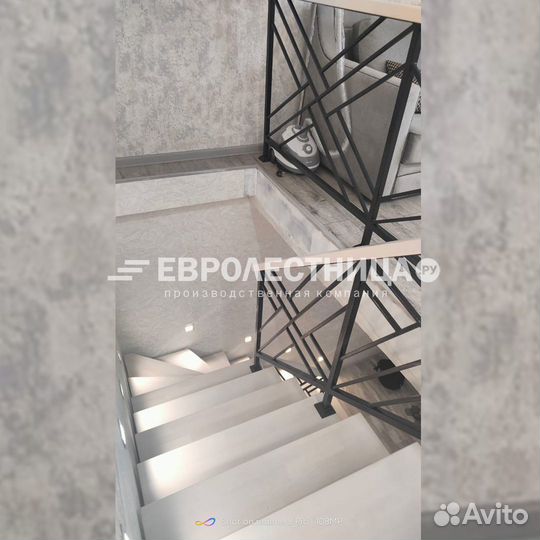 Лестница на второй этаж