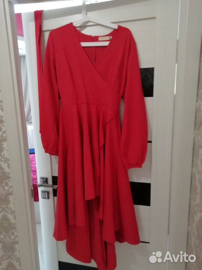 Продам платье