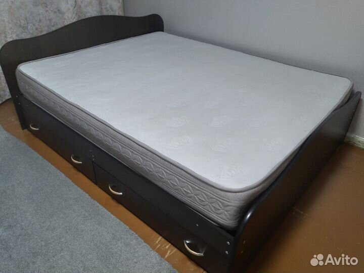 Кровать двухспальная 160х 200